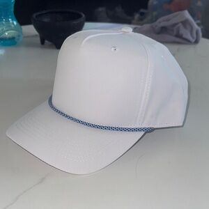 Classic Men’s White Baseball Cap with royal blue Braid